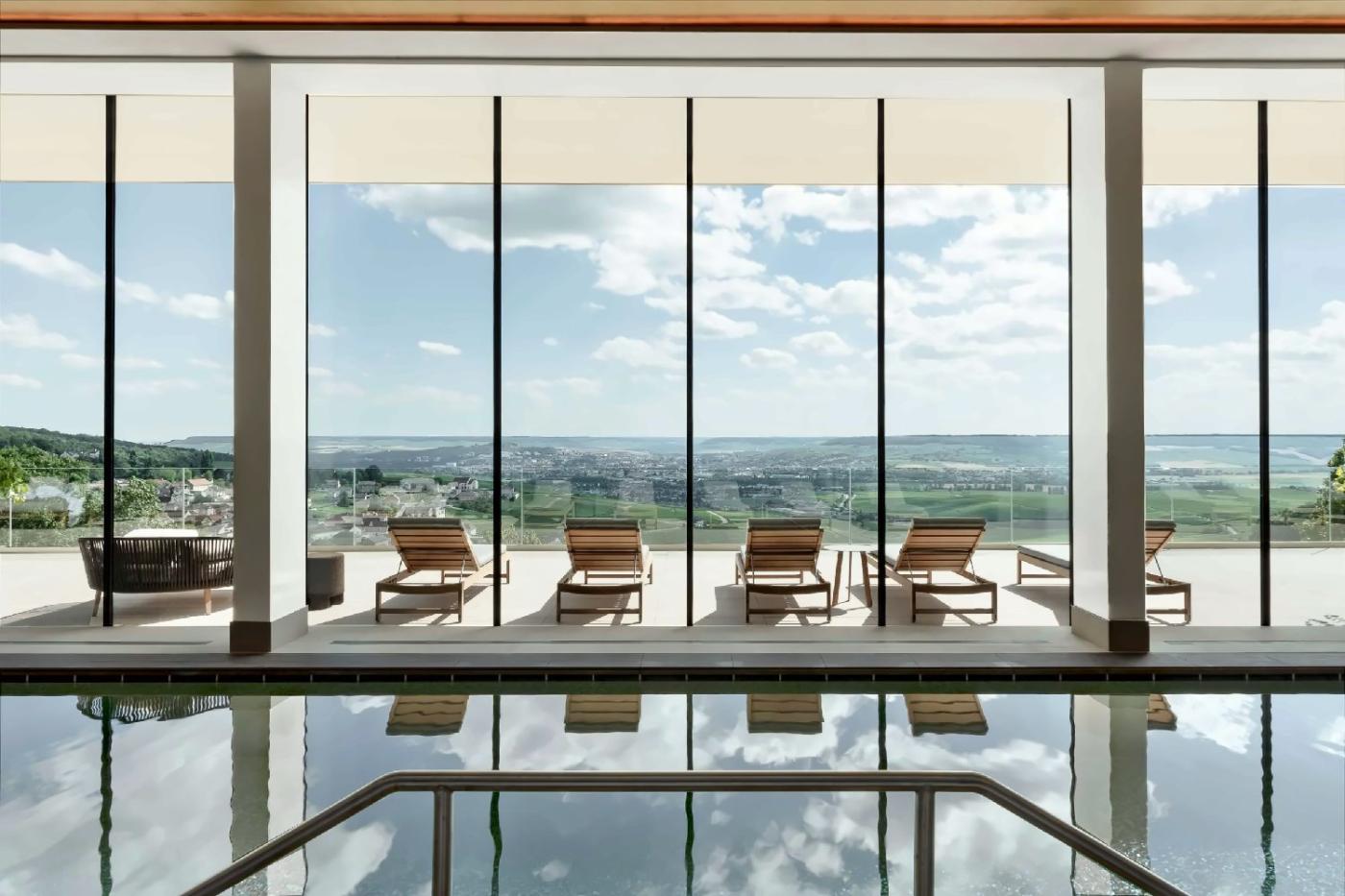Royal Champagne Hotel & Spa
