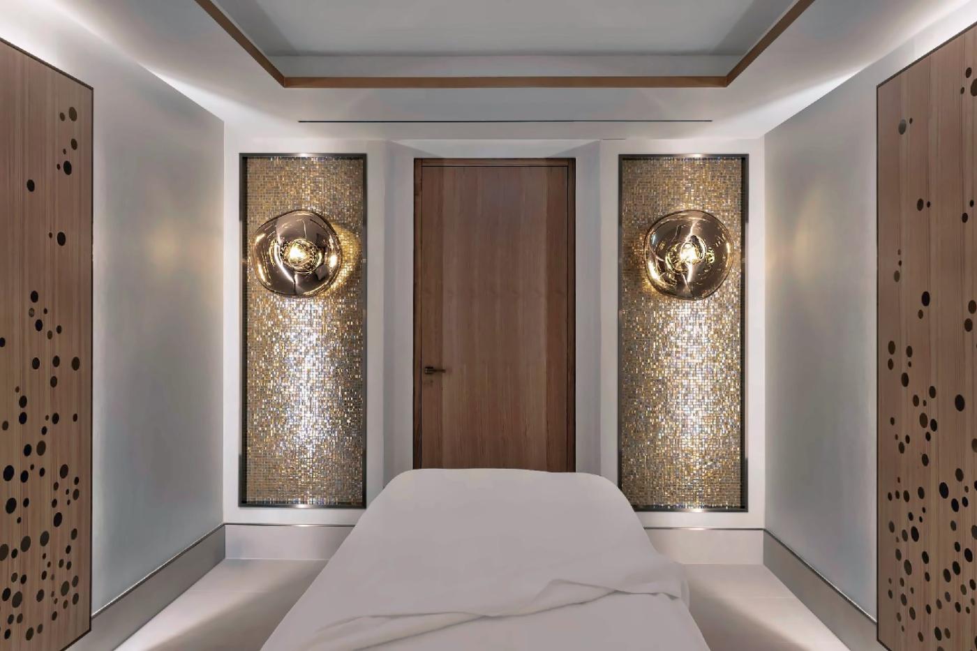 Royal Champagne Hotel & Spa