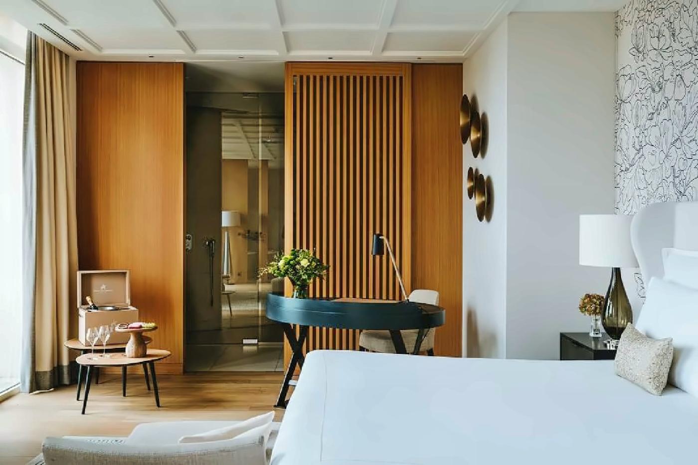 Royal Champagne Hotel & Spa