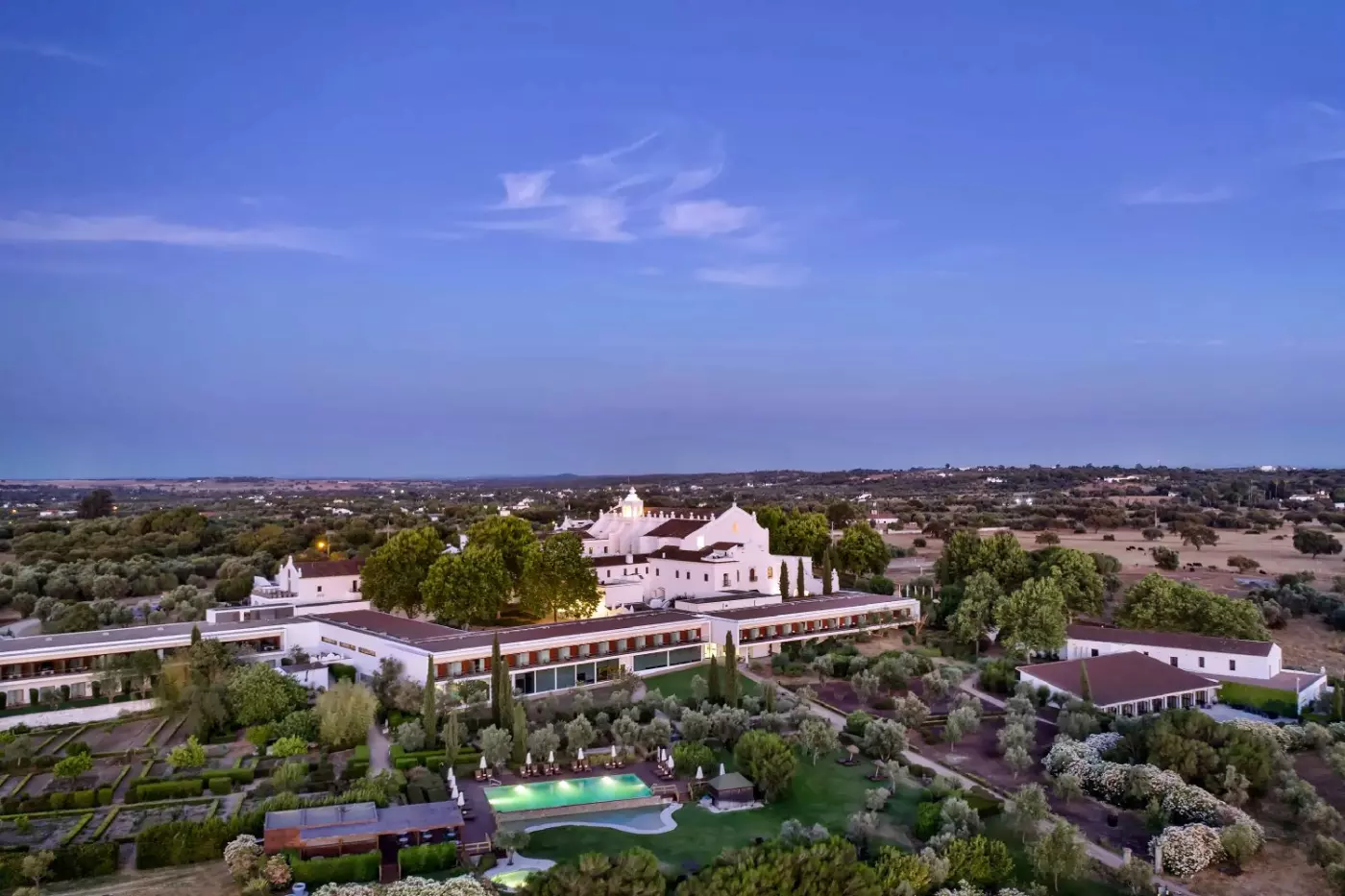 Convento do Espinheiro, Historic Hotel & Spa