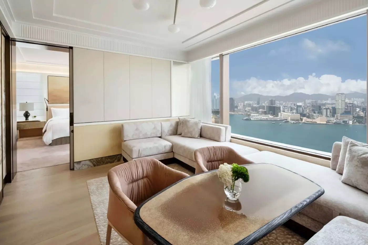 Island Shangri La Hong Kong