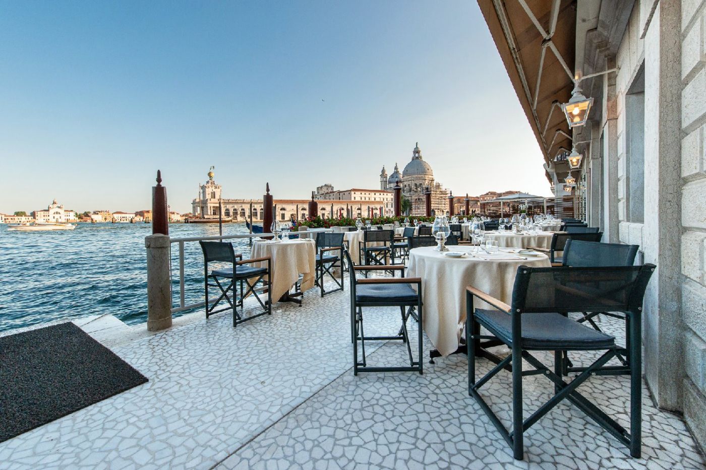 Hotel Monaco & Grand Canal