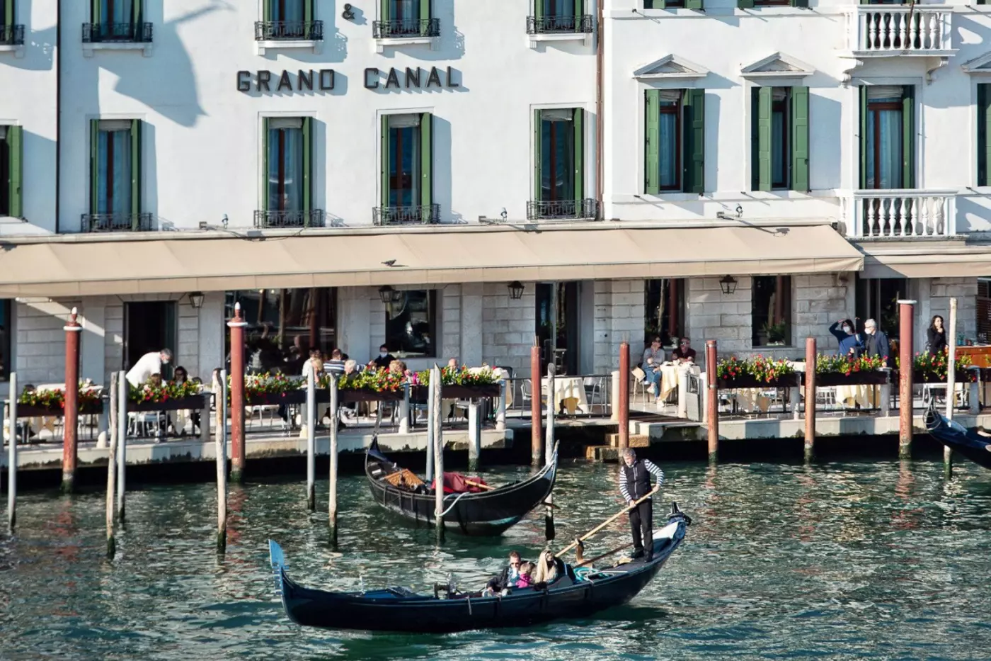 Hotel Monaco & Grand Canal
