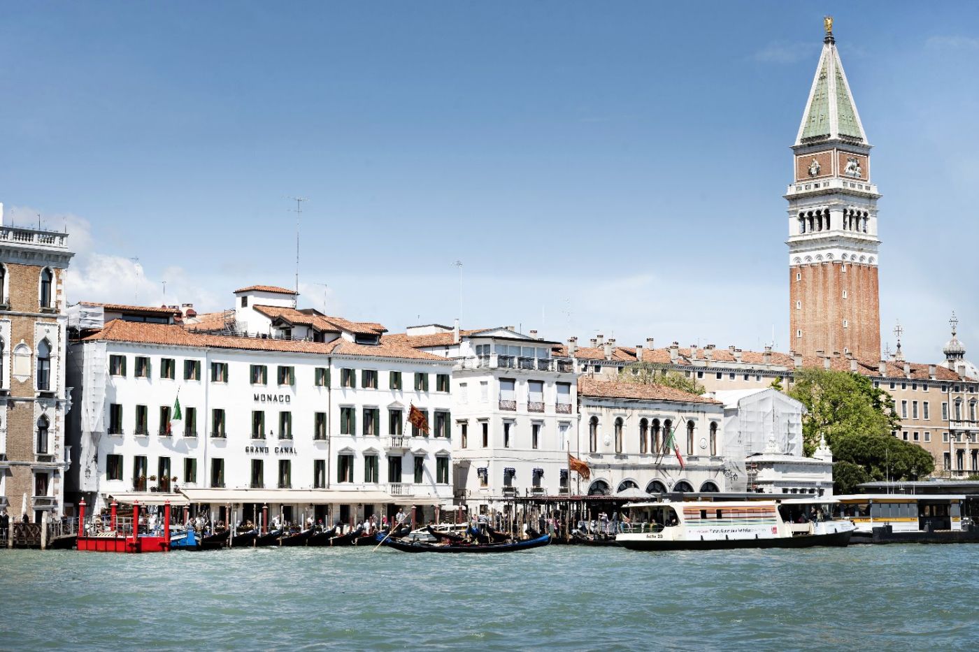 Hotel Monaco & Grand Canal