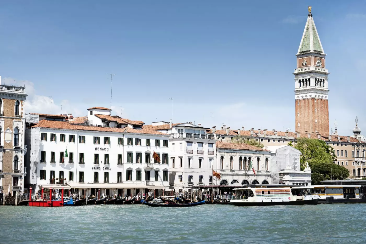 Hotel Monaco & Grand Canal