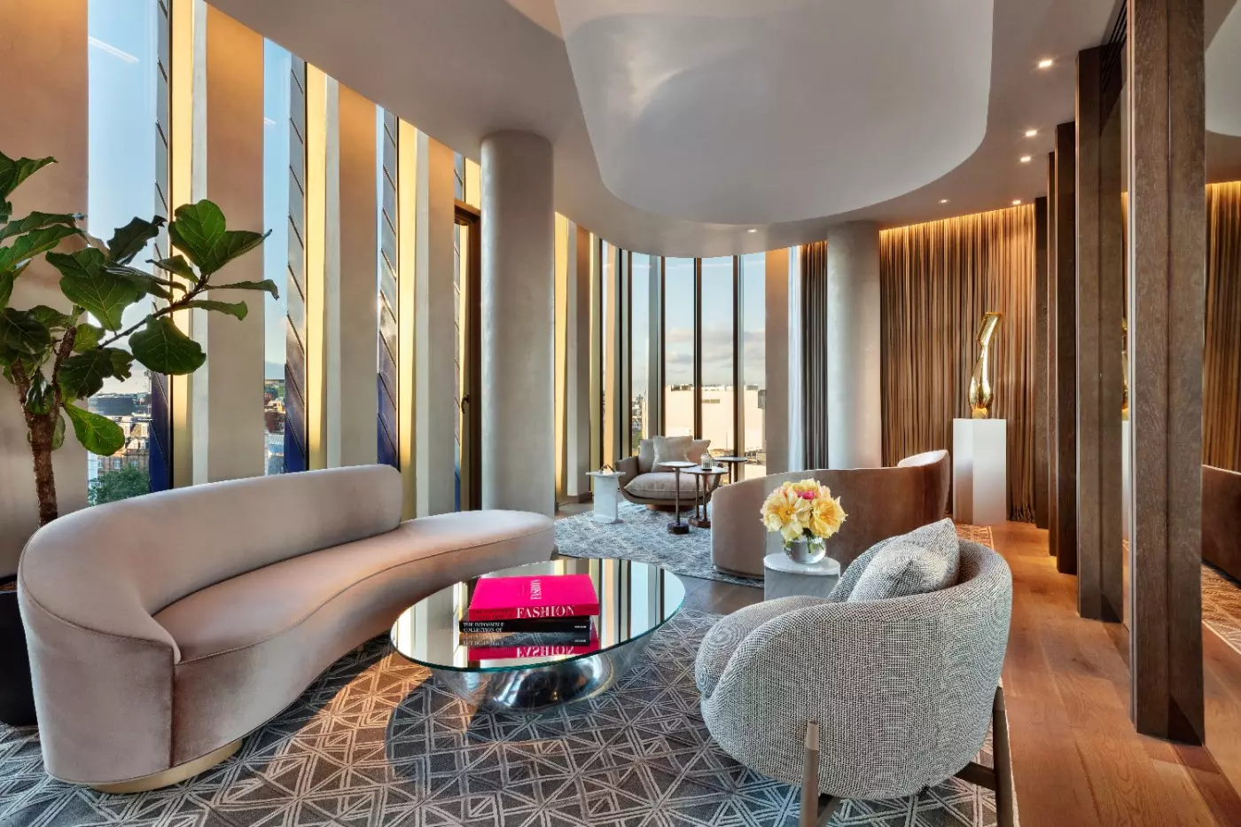 The Londoner Hotel