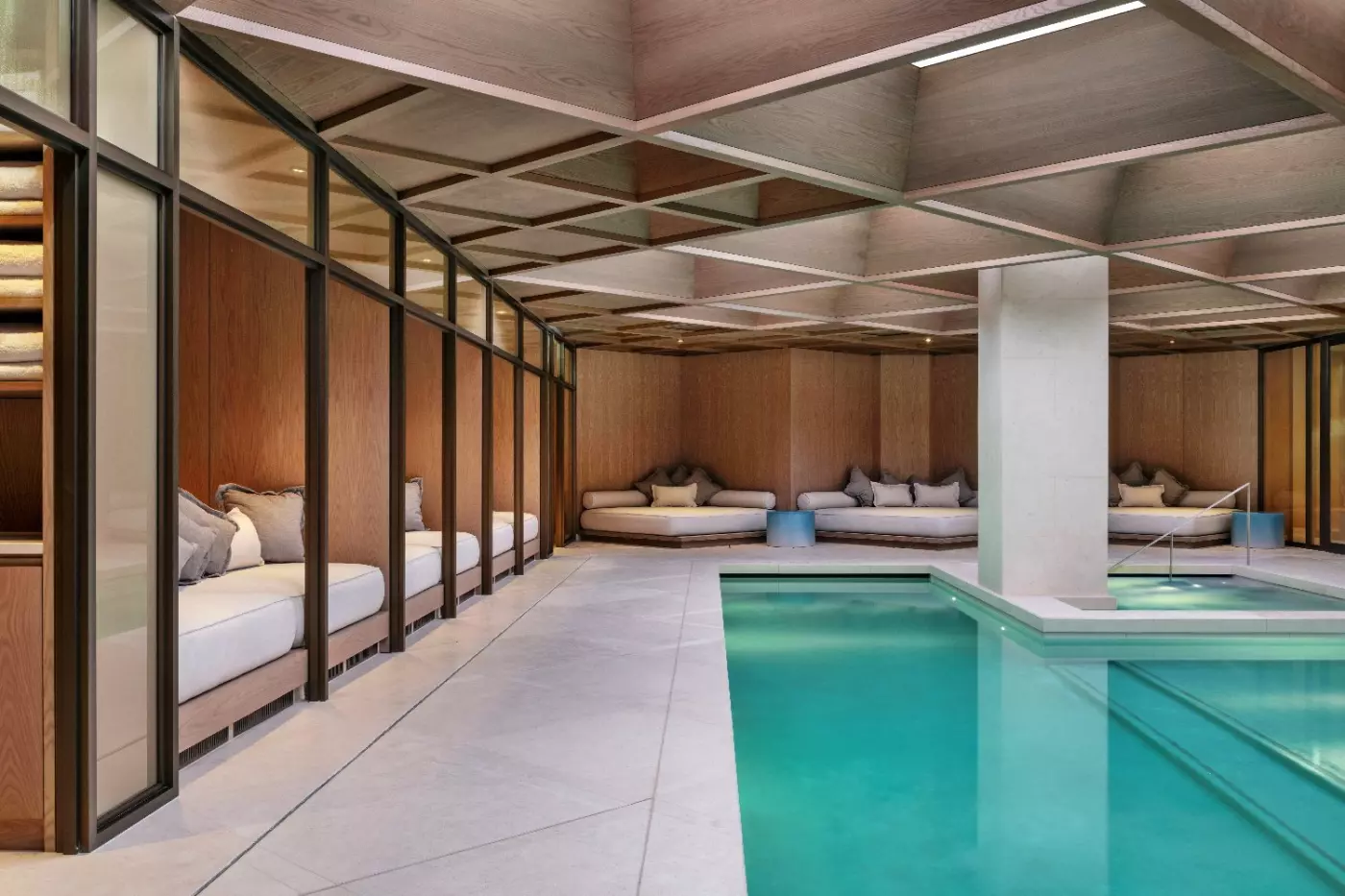 The Londoner Hotel