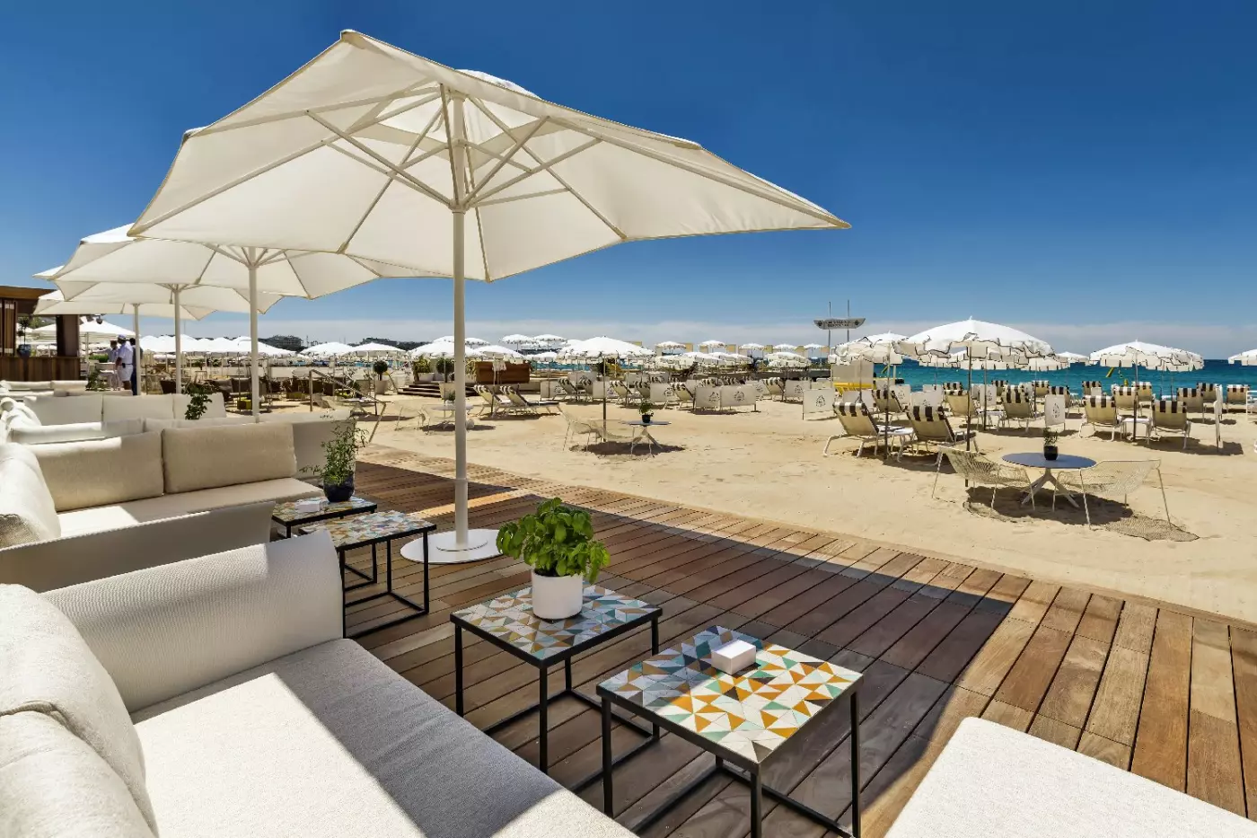Carlton Cannes, A Regent Hotel