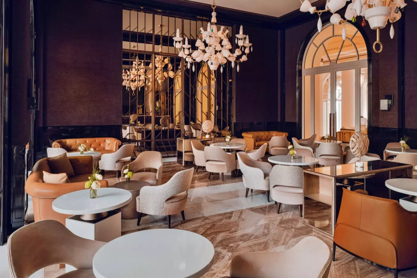 Carlton Cannes, A Regent Hotel