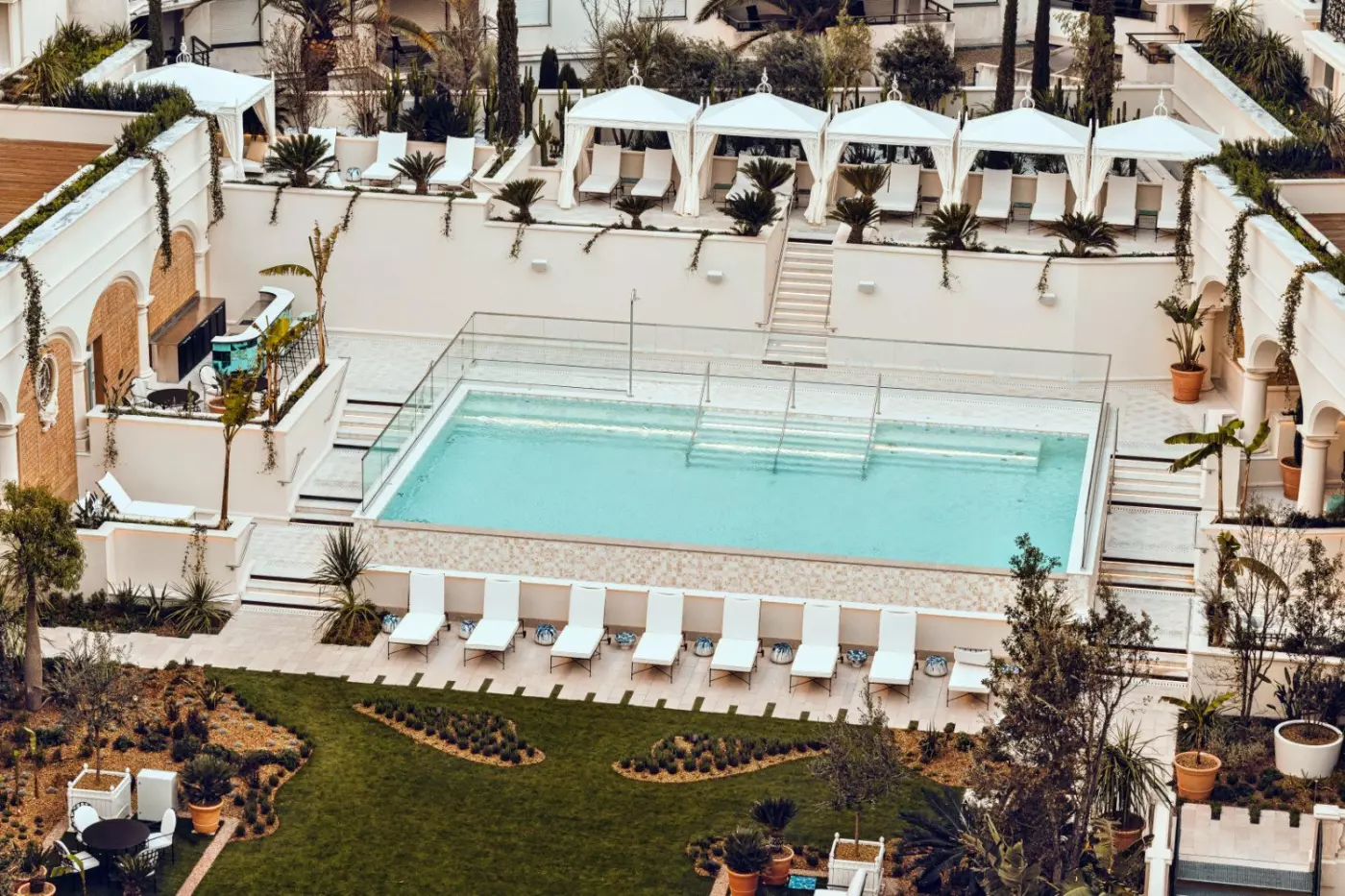 Carlton Cannes, A Regent Hotel