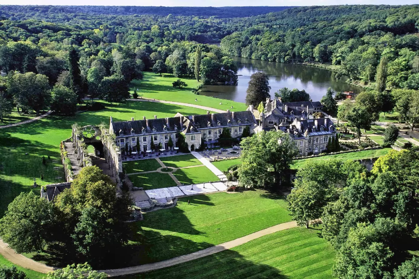 Abbaye des Vaux de Cernay
