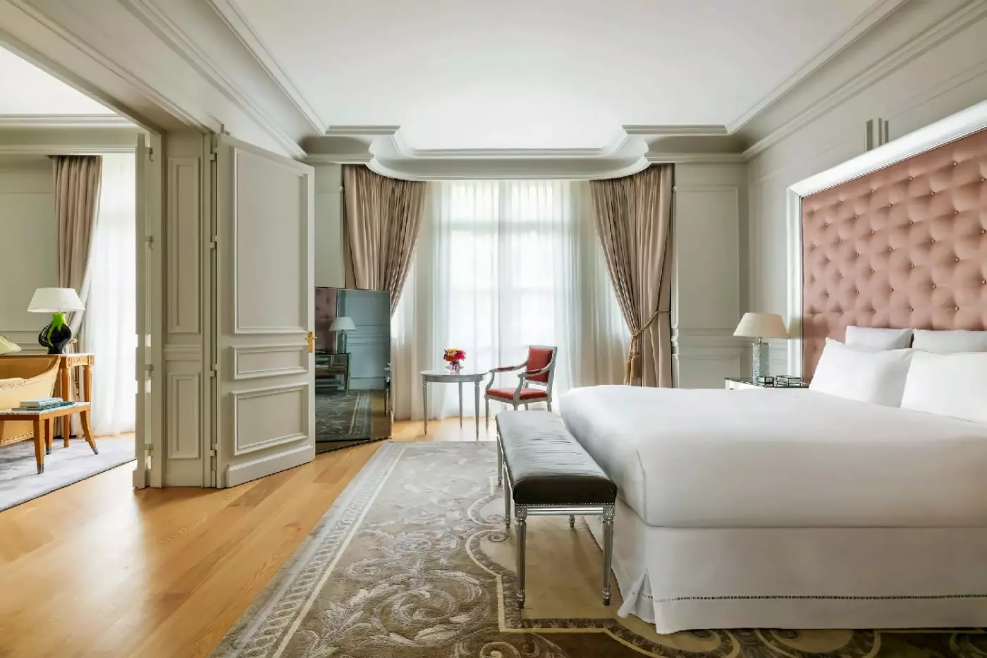Le Royal Monceau Raffles Paris