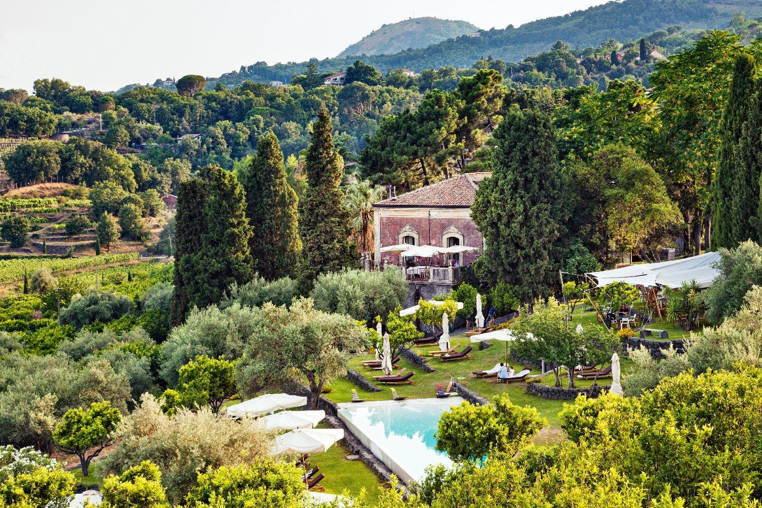 Monaci Delle Terre Nere