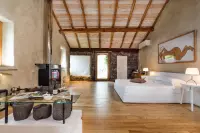 Thumbnail Monaci delle Terre Nere