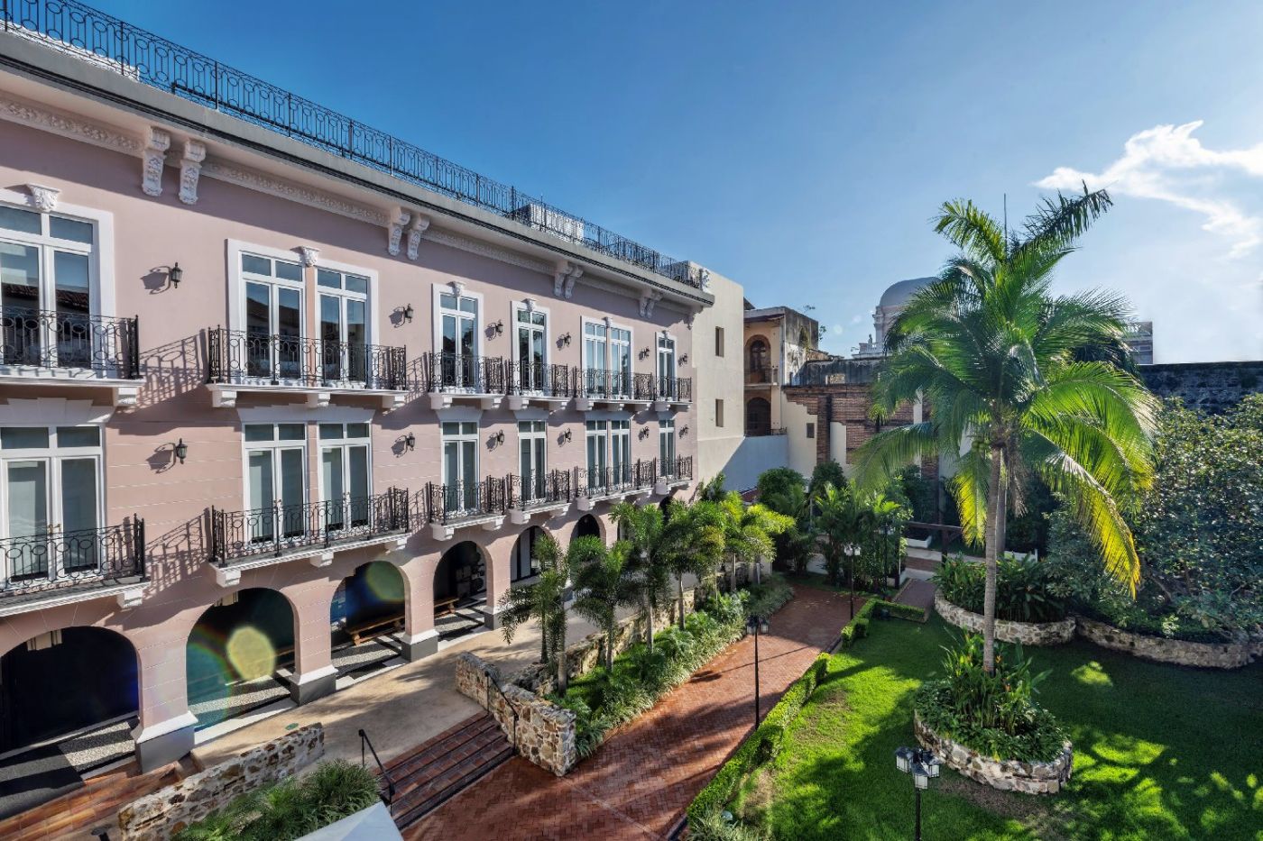 Hotel La Compania