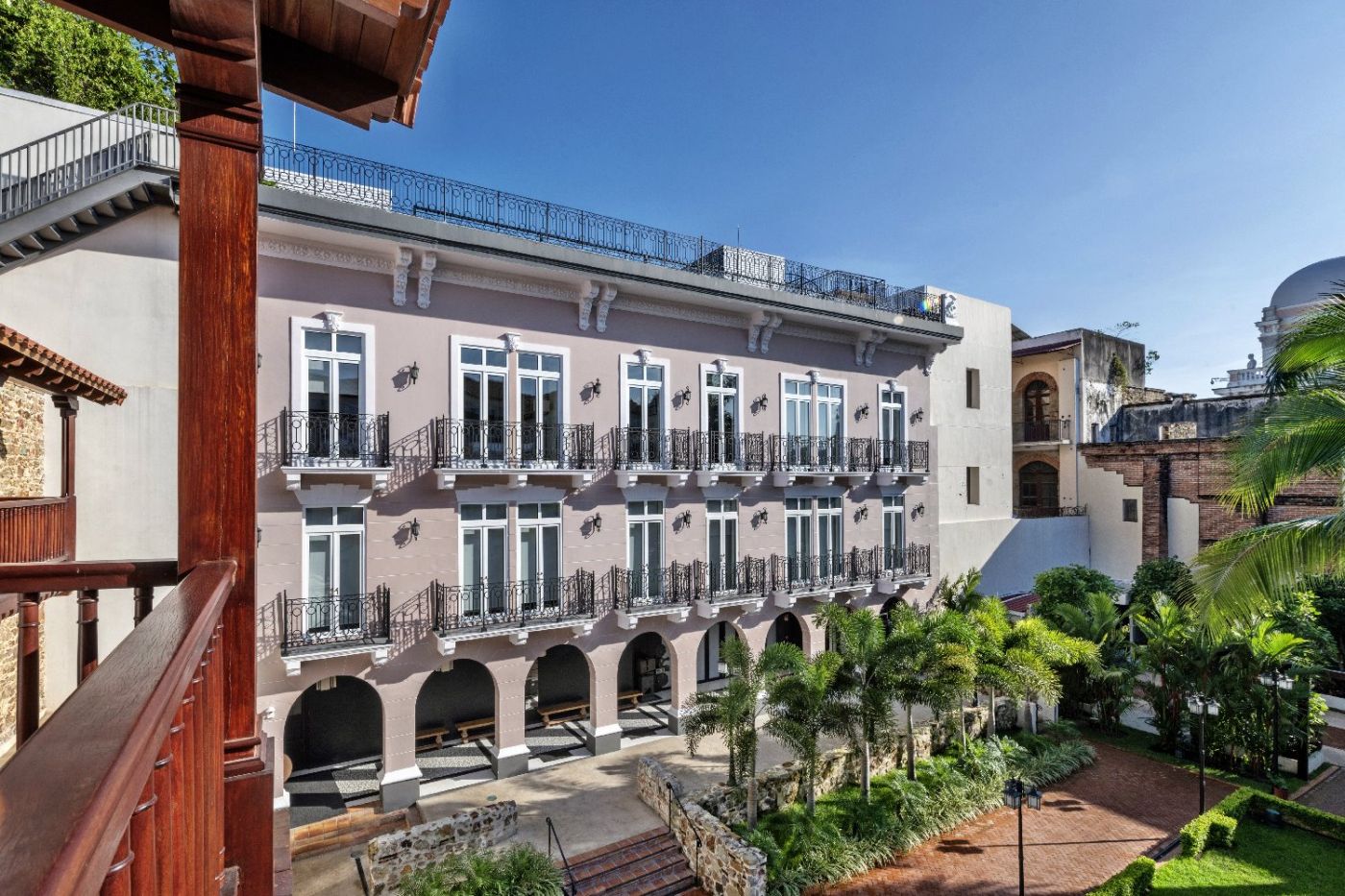 Hotel La Compania