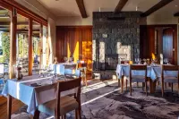 Thumbnail Spicers Peak Lodge