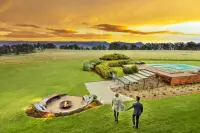 Thumbnail Spicers Peak Lodge