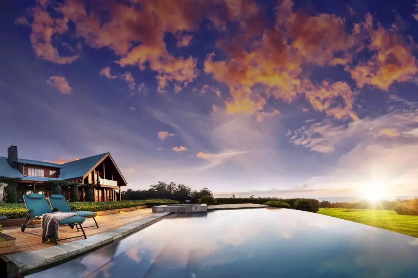Spicers Peak Lodge