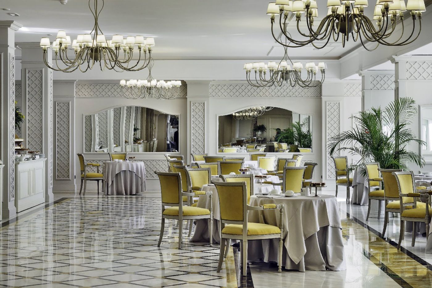 Mazzaro Sea Palace