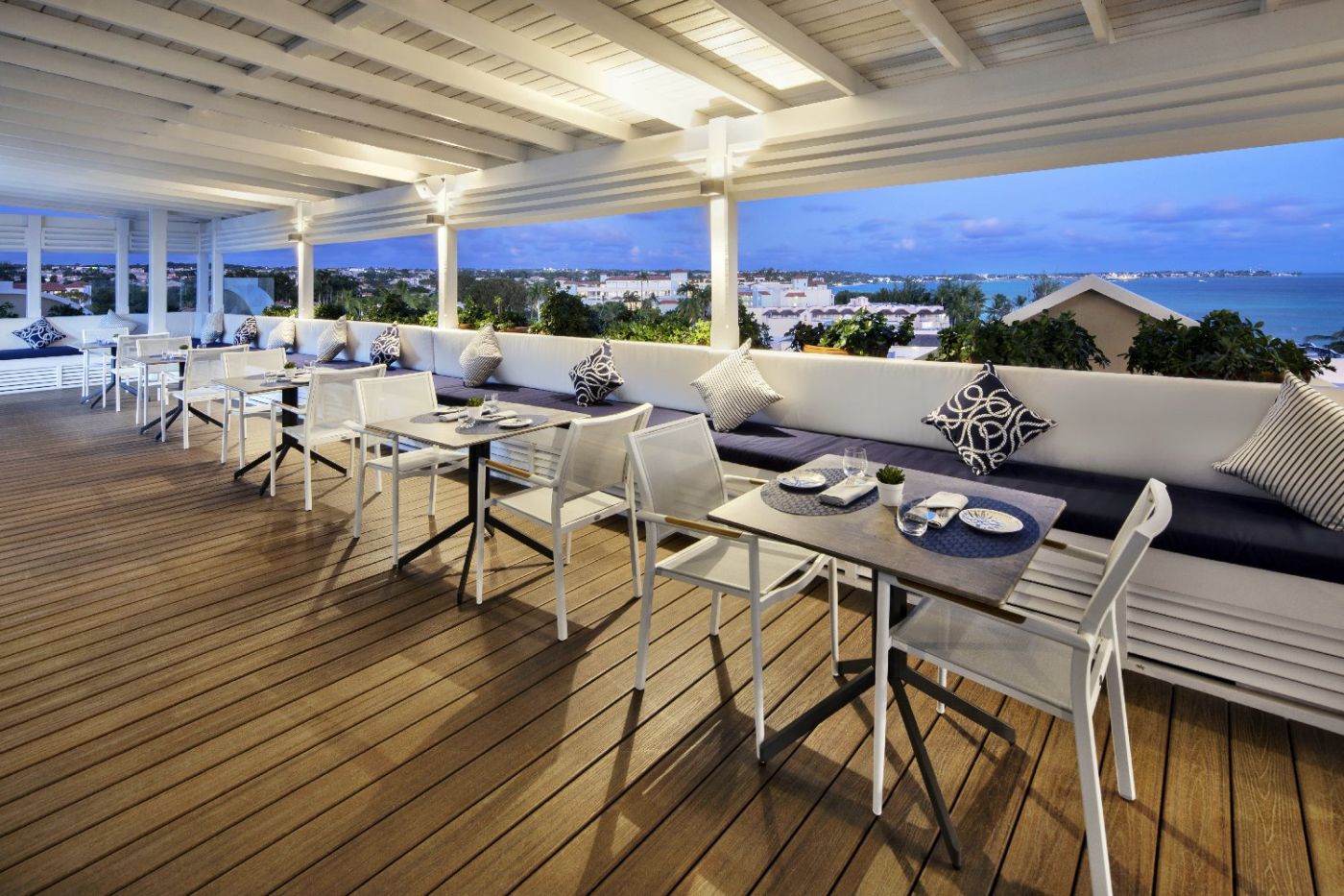 O2 Beach Club & Spa