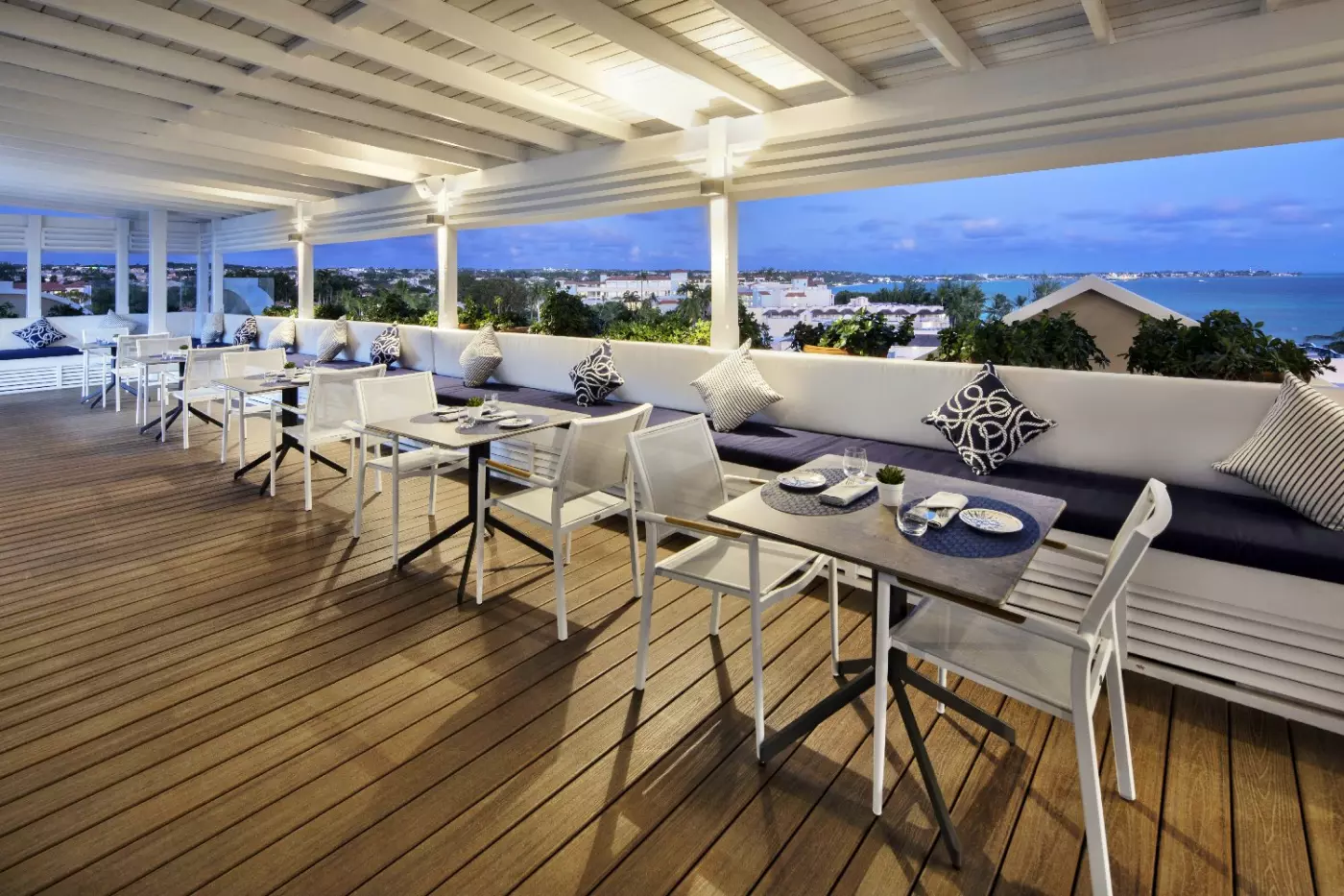O2 Beach Club & Spa