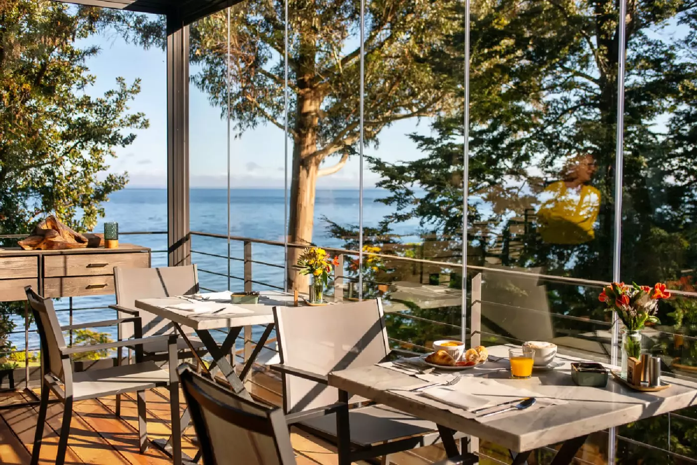 Hotel AWA Puerto Varas