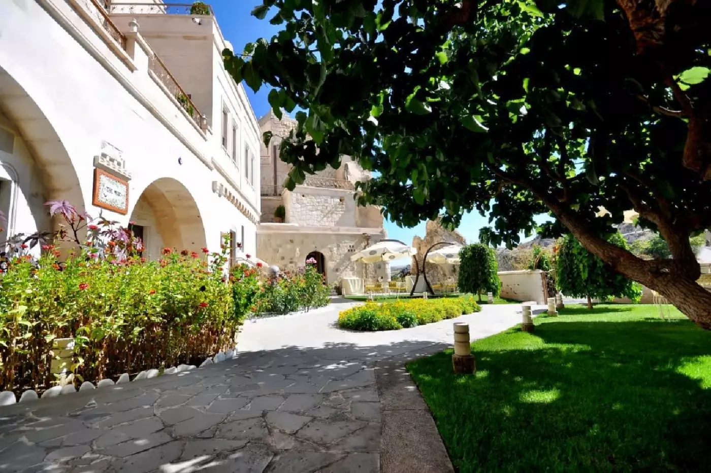 Tafoni Houses Cave Hotel