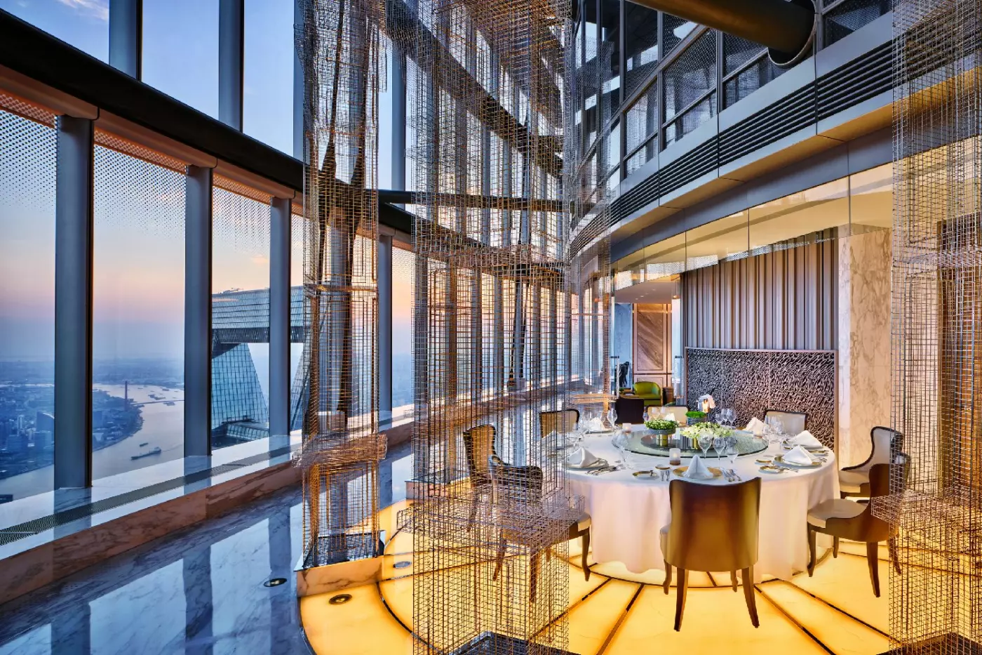 J Hotel Shanghai Tower