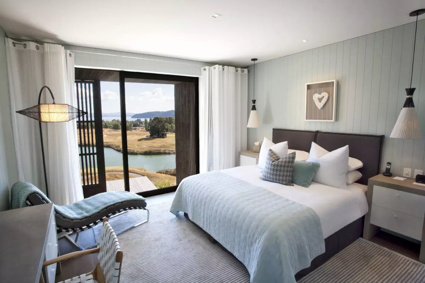 Kinloch Manor & Villas