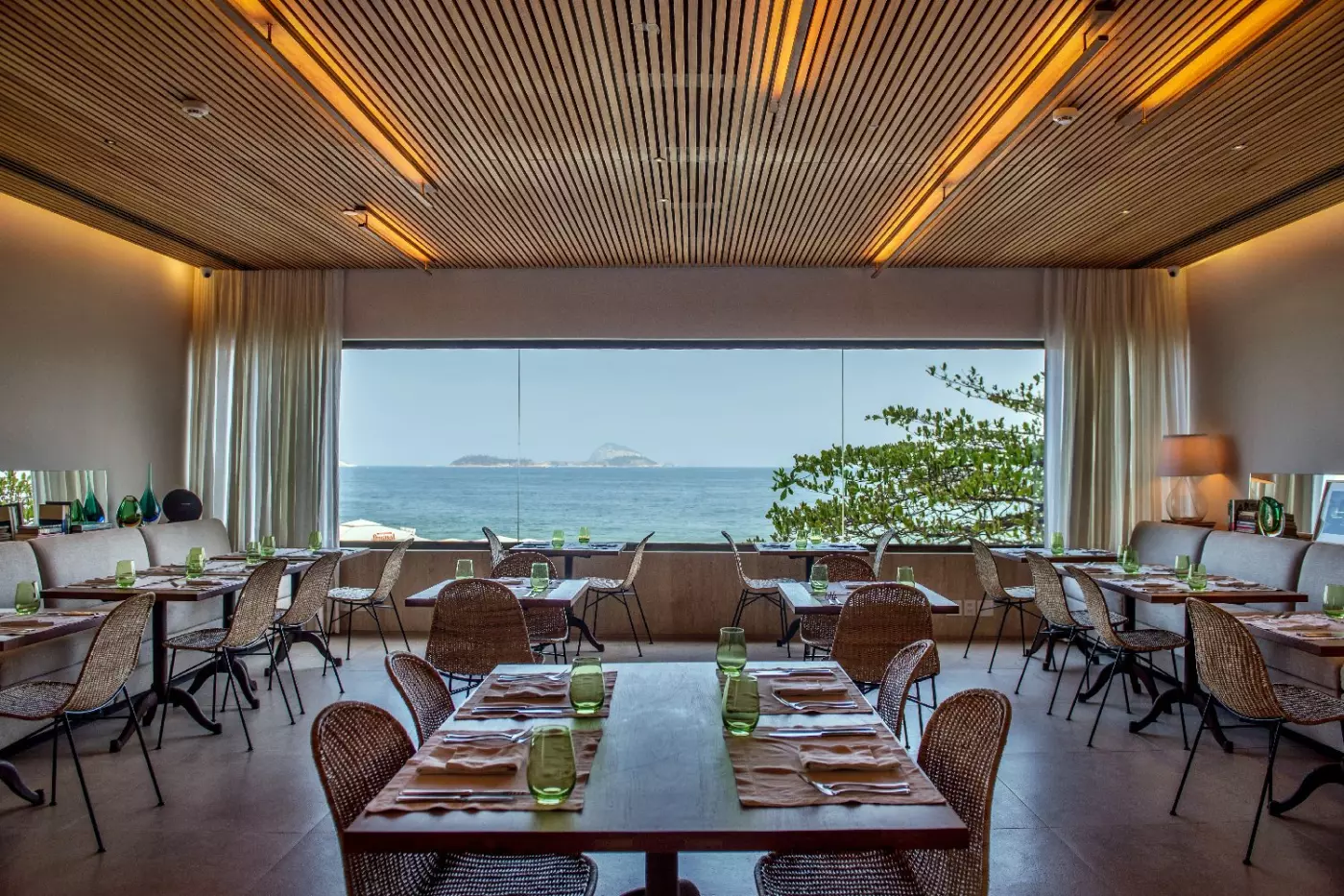 Janeiro Hotel