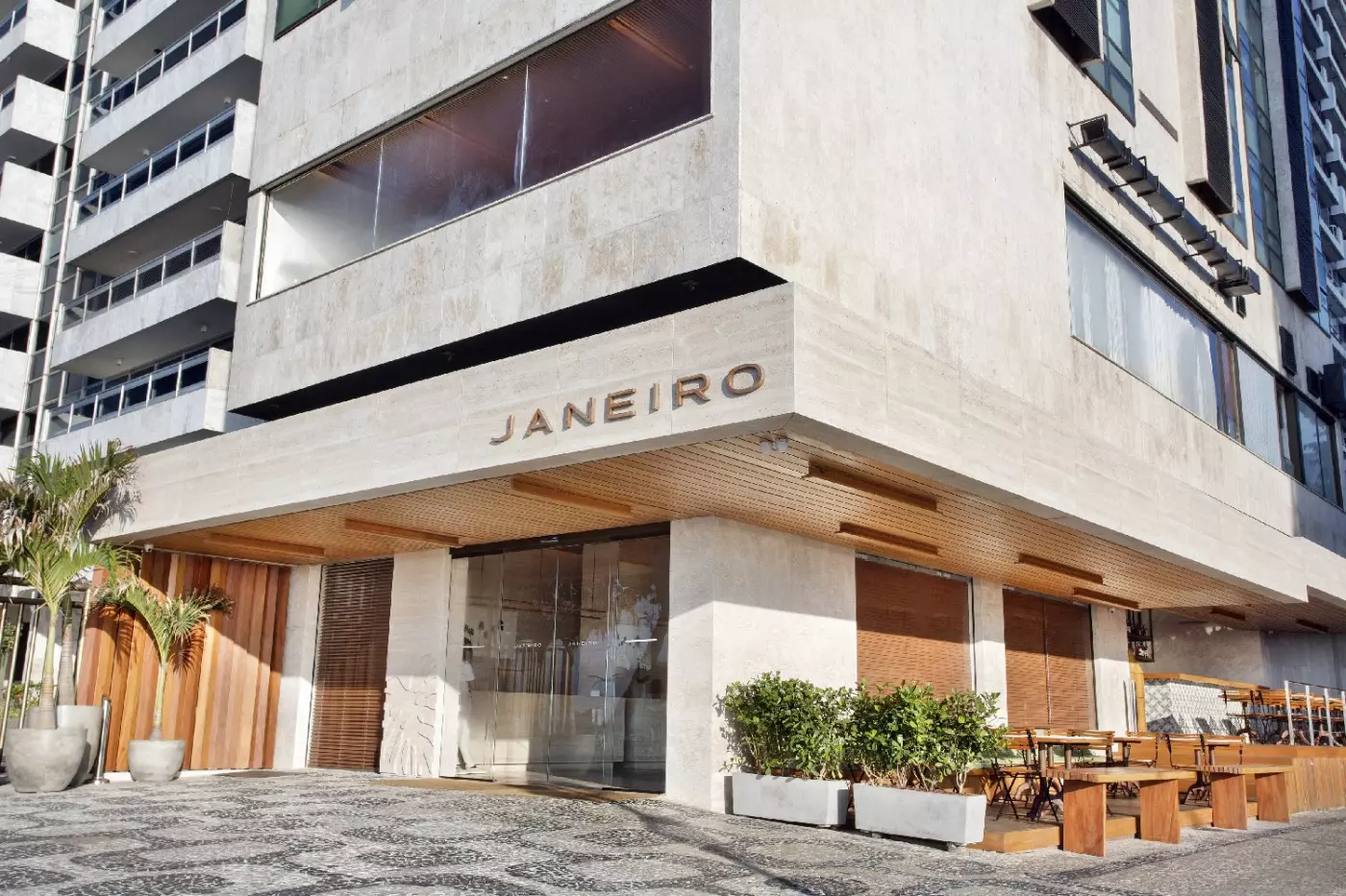 Janeiro Hotel