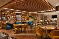 Thumbnail Pier Sixty-Six Resort