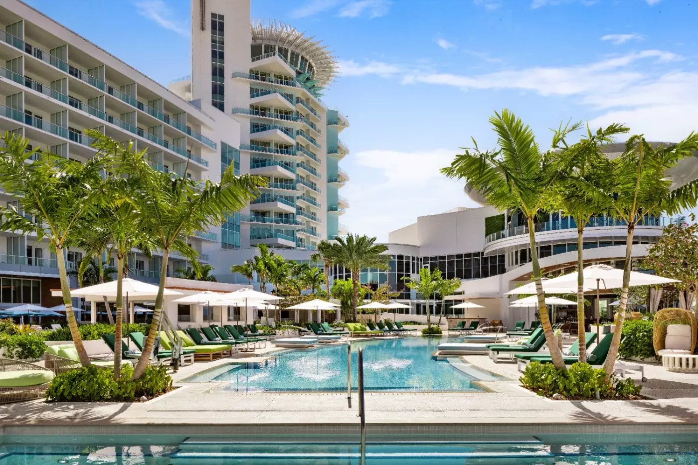 Pier Sixty-Six Resort