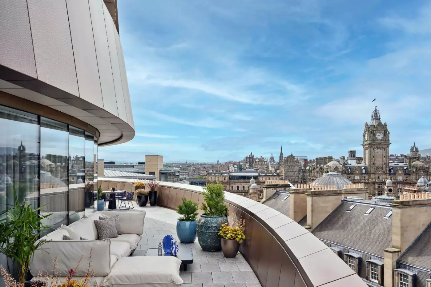 W Edinburgh