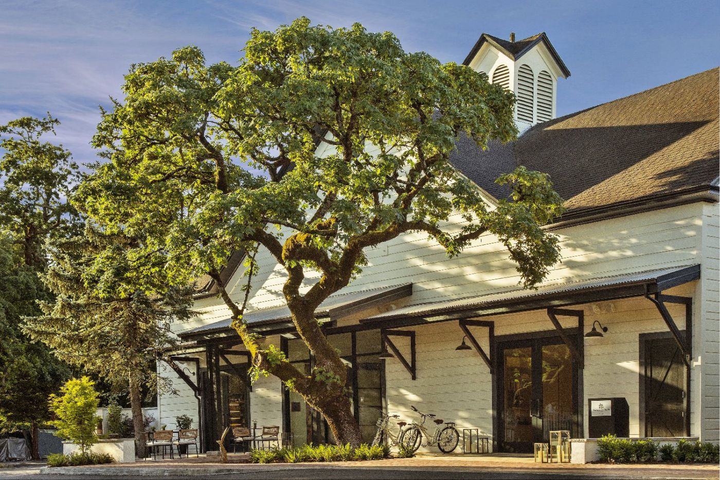 MacArthur Place Hotel & Spa