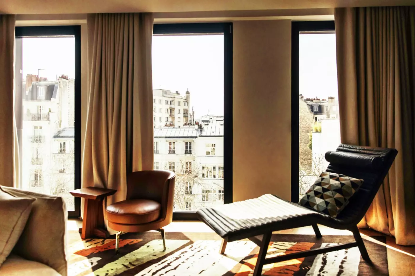 Sax Paris LXR Hotels