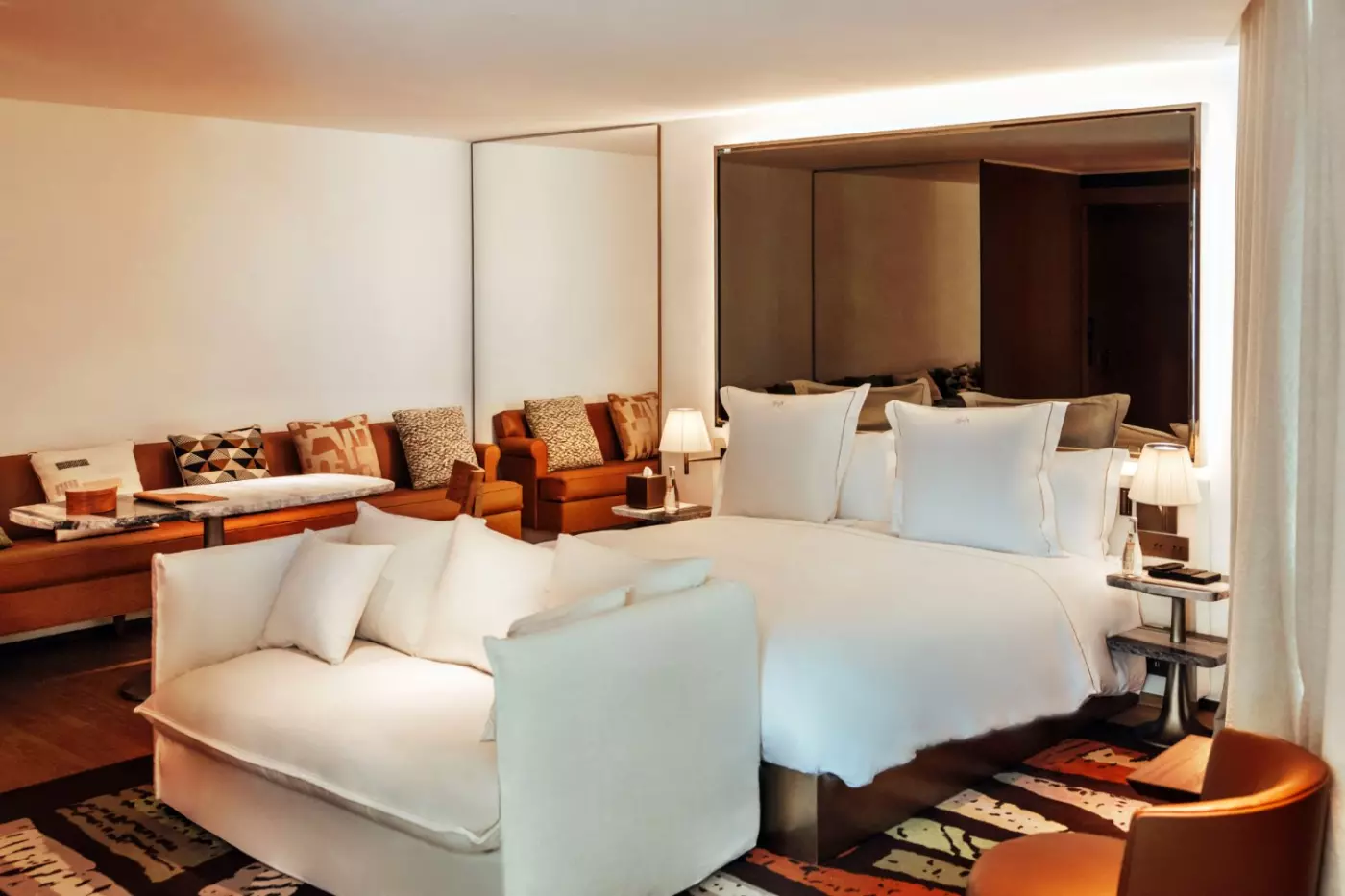Sax Paris LXR Hotels