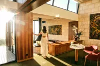 Thumbnail Sequoia Lodge Adelaide