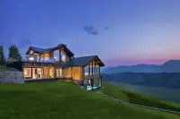 Thumbnail Hotel Yellowstone at Jackson Hole