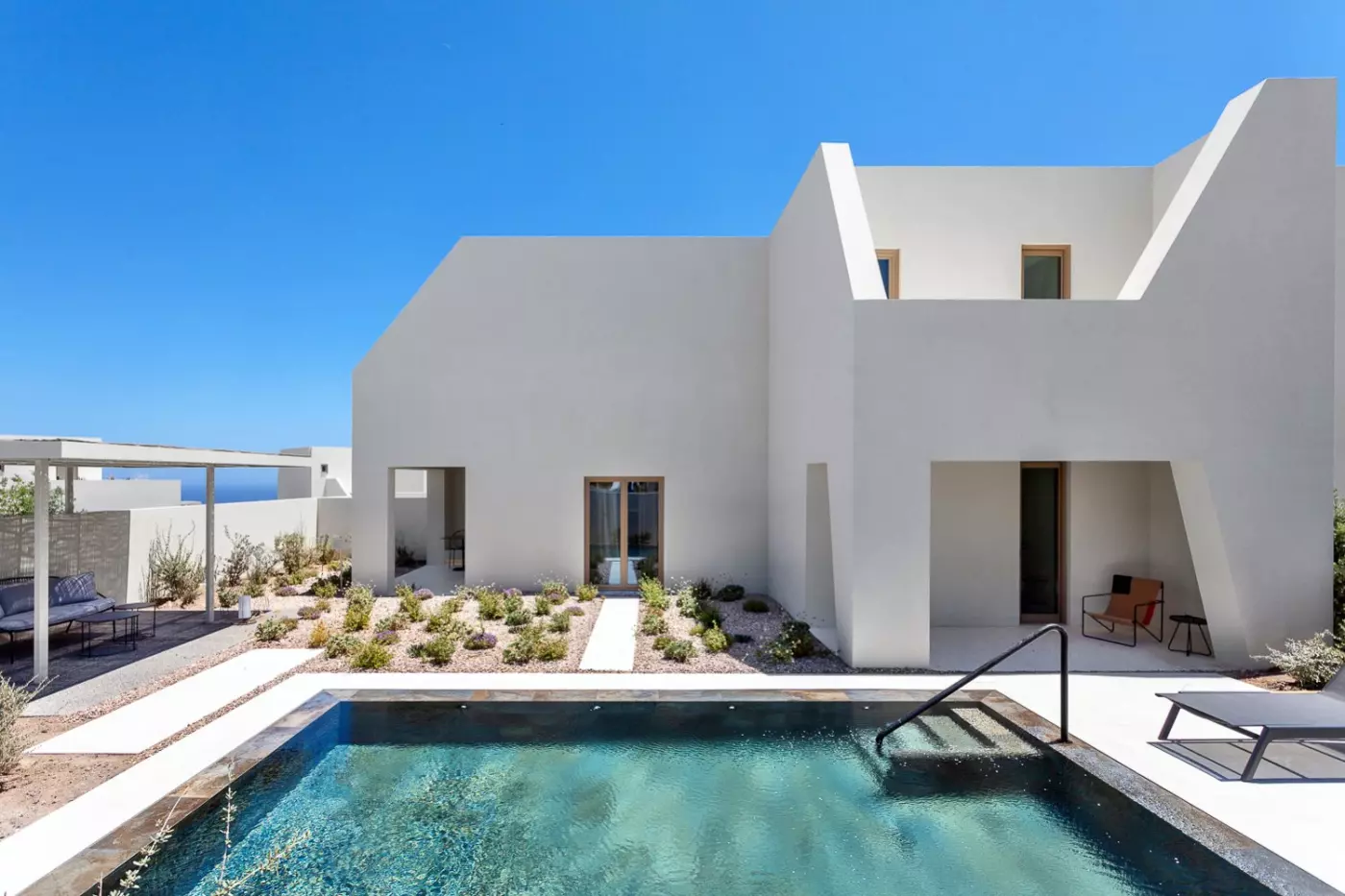 Nous Santorini
