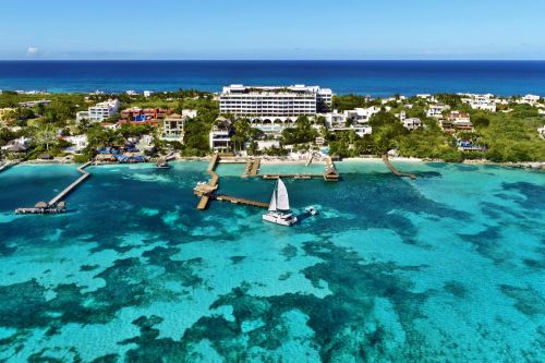 Impression Isla Mujeres by Secrets