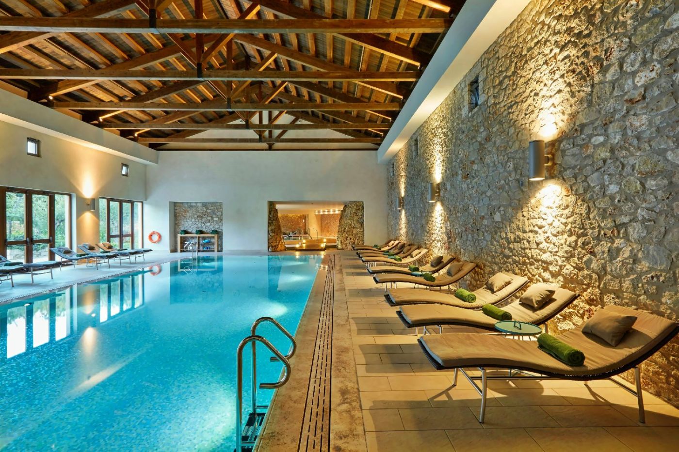 Romanos Costa Navarino