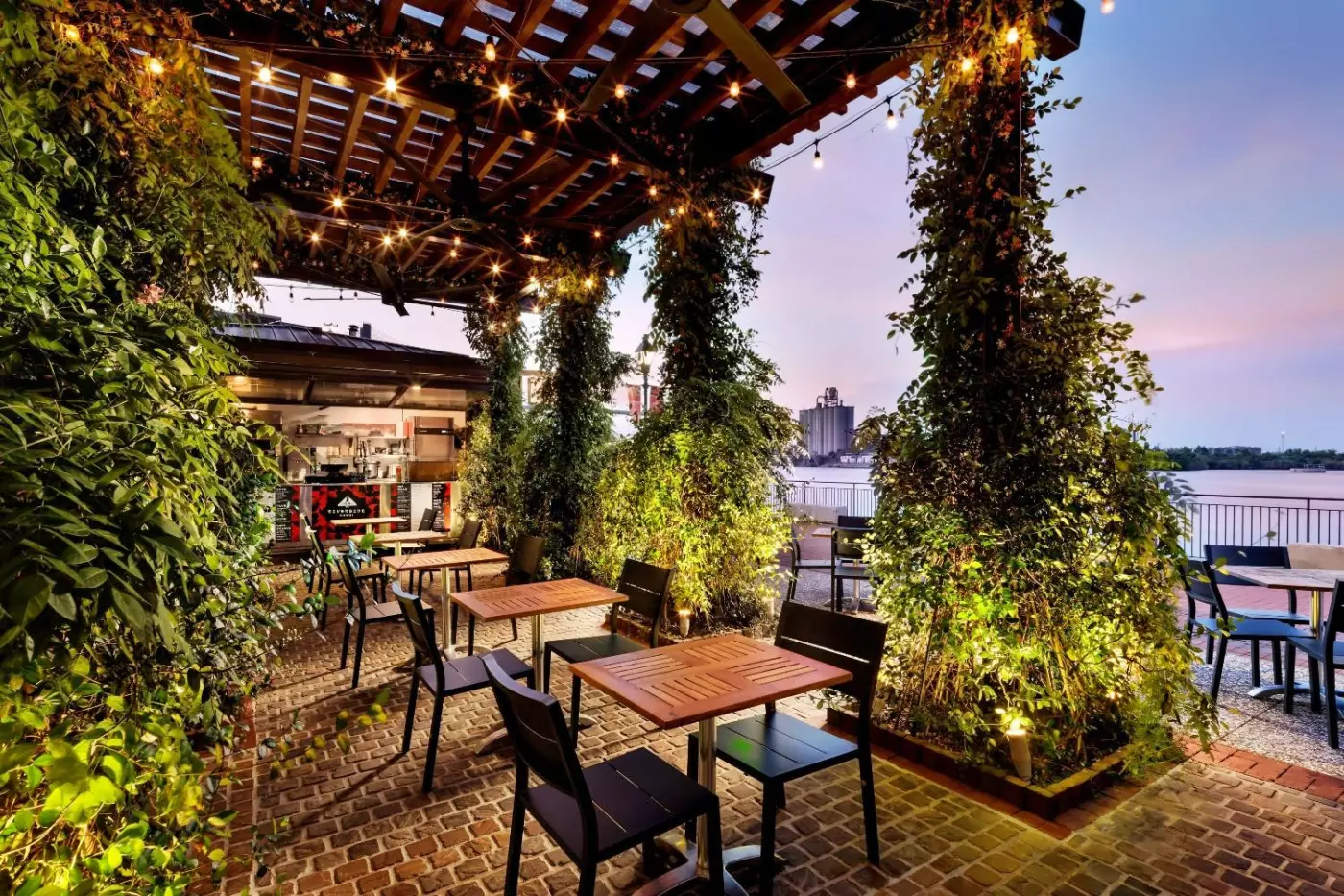 JW Marriott Savannah Plant Riverside District