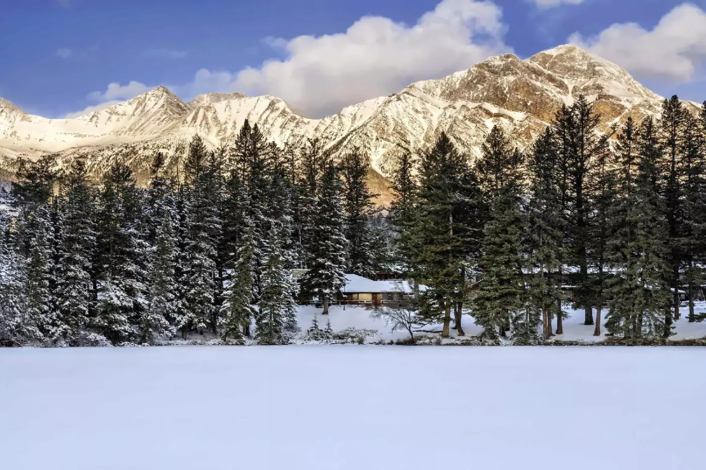 Fairmont Jasper Park Lodge