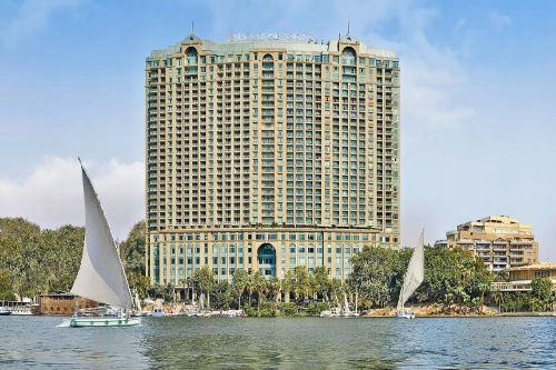 Four Seasons Hotel Cairo at Nile Plaza