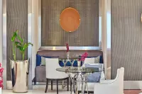 Thumbnail Four Seasons Hotel Cairo at Nile Plaza