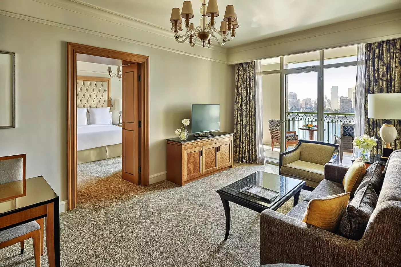 Four Seasons Hotel Cairo at Nile Plaza