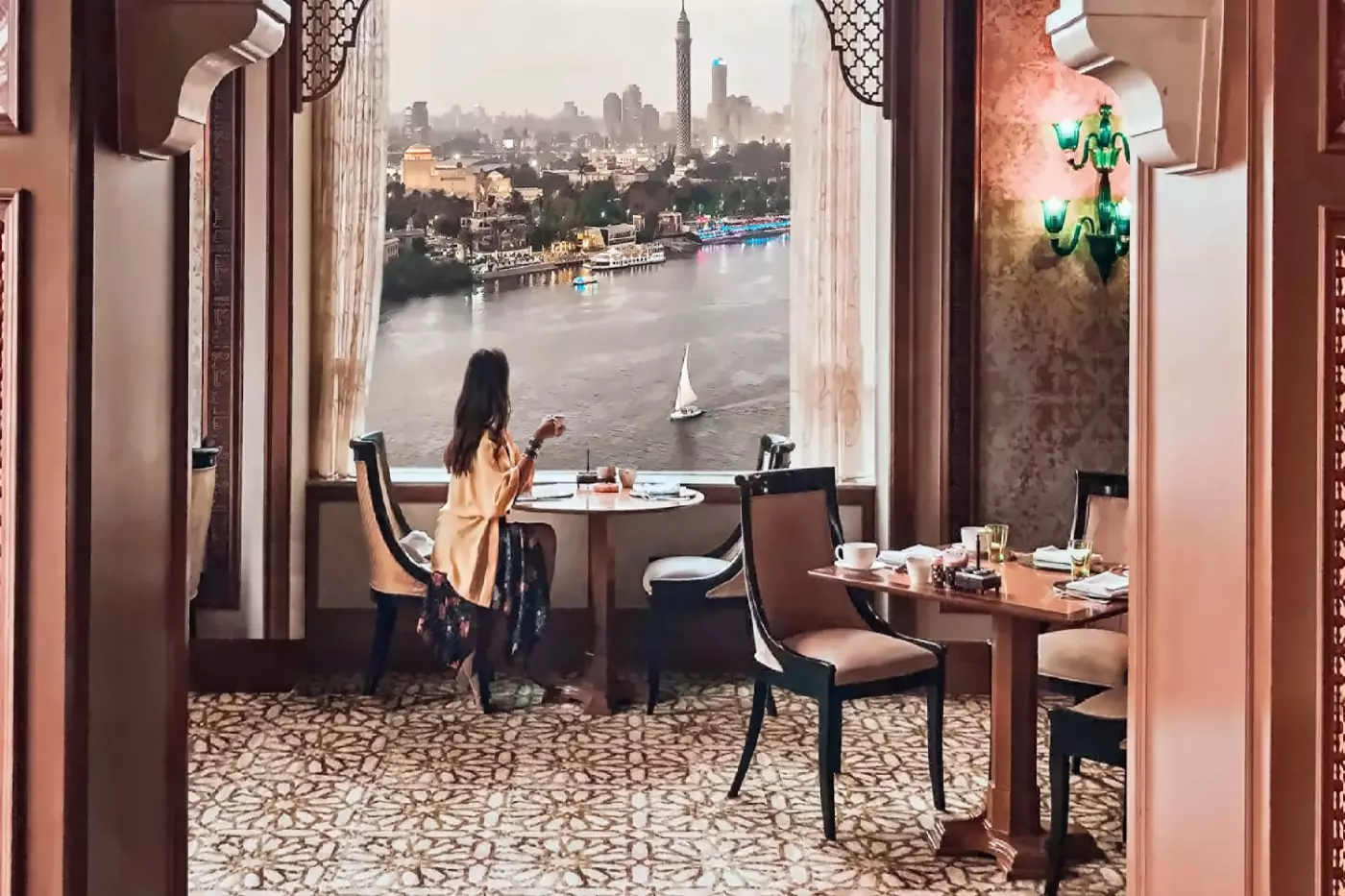 Four Seasons Hotel Cairo at Nile Plaza