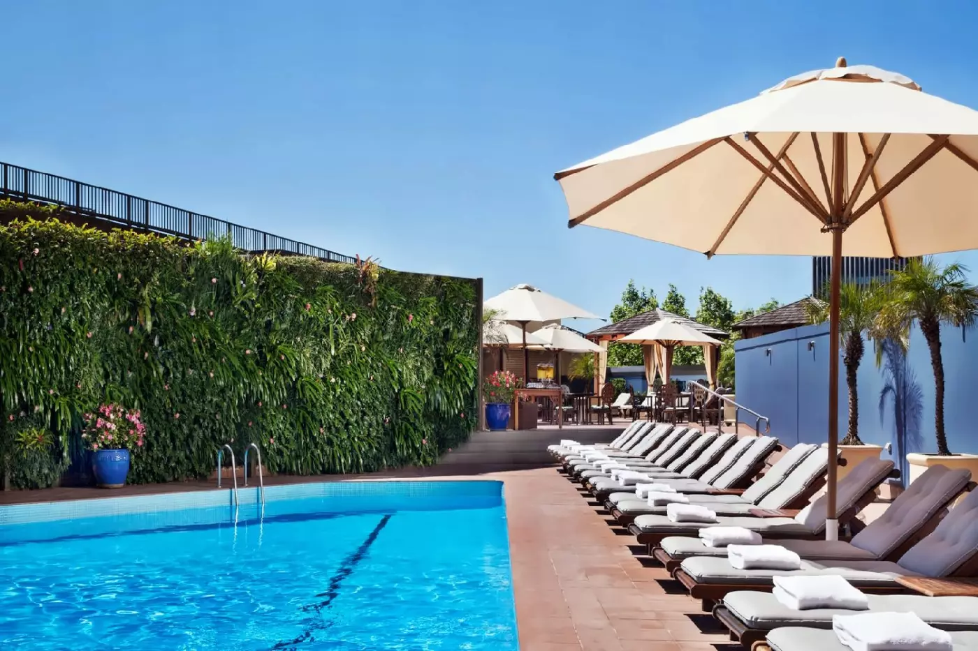 Four Seasons Hotel Sydney